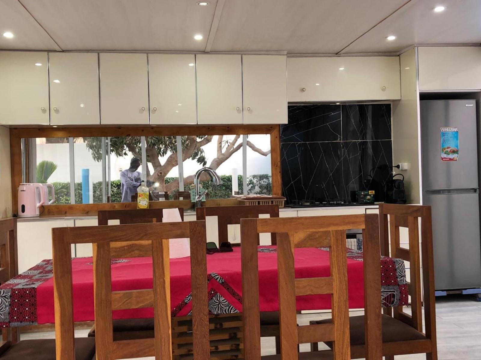 דקר Villa Luxueuse A Ouakam מראה חיצוני תמונה