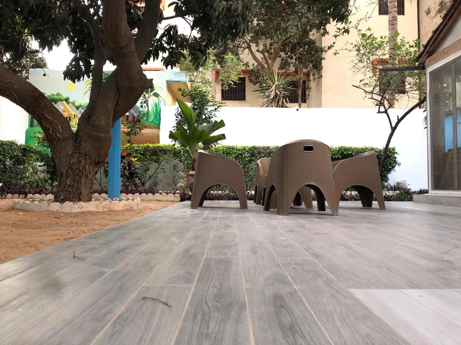 דקר Villa Luxueuse A Ouakam מראה חיצוני תמונה